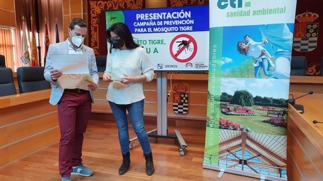 El Ayuntamiento de Molina de Segura promueve la nueva campaña de prevención AL MOSQUITO TIGRE, NI AGUA - 3, Foto 3