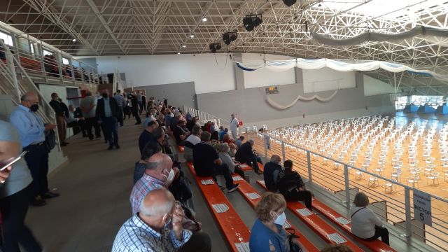 IU-Verdes Lorca denuncia desorganización en las vacunaciones masivas frente al covid en el Felipe VI - 2, Foto 2