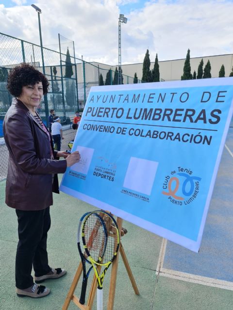 El Ayuntamiento y el Club de Tenis de Puerto Lumbreras renuevan el convenio de colaboración para continuar fomentando el deporte base en el municipio - 3, Foto 3