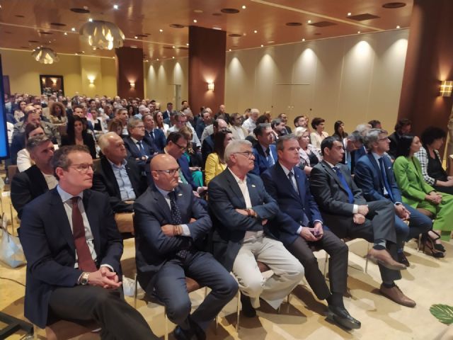 Ceclor recibirá la medalla de oro de la región - 4, Foto 4