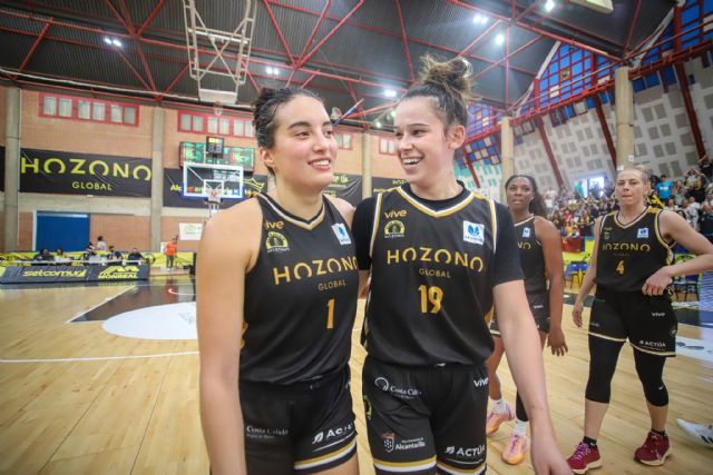 El Hozono Global Jairis y Aislinn Konig separan sus caminos - 2, Foto 2