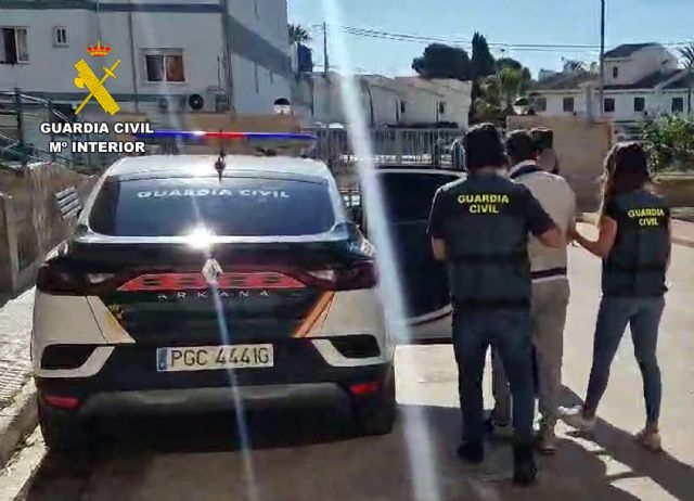 La Guardia Civil detiene al presunto autor de varios atracos en comercios de San Javier - 2, Foto 2