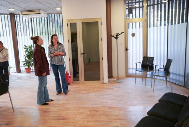 Participación Ciudadana reabre la oficina de atención al ciudadano de La Vi&ntilde;a tras su mejora y acondicionamiento - 2, Foto 2