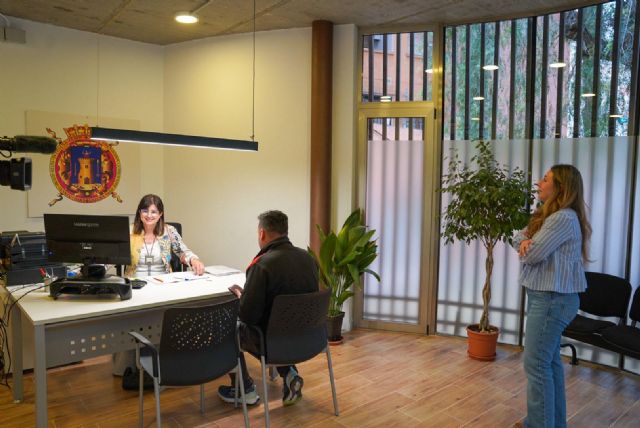 Participación Ciudadana reabre la oficina de atención al ciudadano de La Vi&ntilde;a tras su mejora y acondicionamiento - 4, Foto 4
