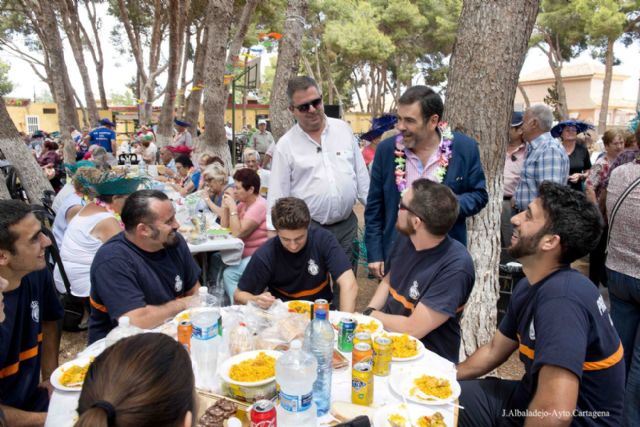 700 mayores despiden el curso con una convivencia caribeña en Los Urrutias - 5, Foto 5