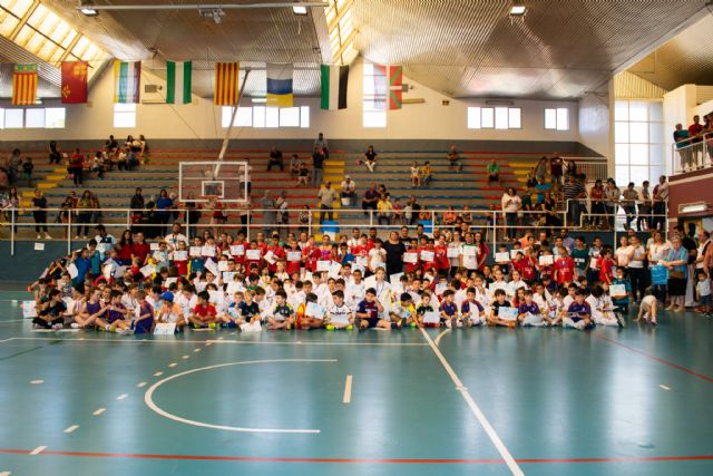 650 niños completan su participación en una nueva temporada de las Escuelas Deportivas, Foto 1
