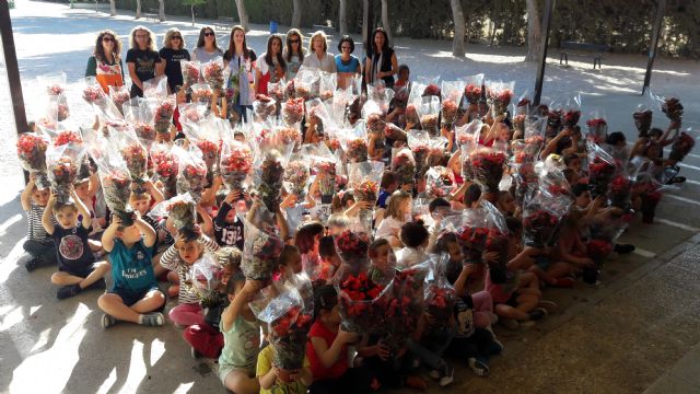 Satur Martínez: la educación medioambiental de los niños es fundamental para seguir avanzando en la conservación de la naturaleza y los hábitos de vida para un planeta sostenible - 3, Foto 3