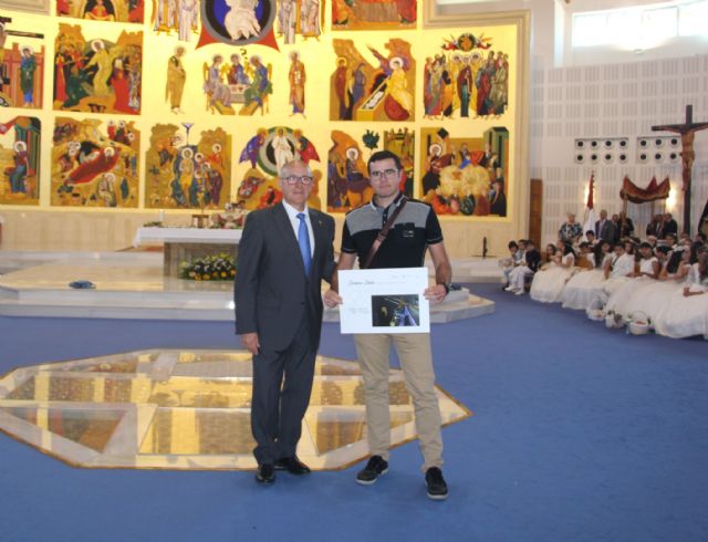 El premio de fotografía de la Semana Santa pinatarense recae en Pedro Sáez - 1, Foto 1