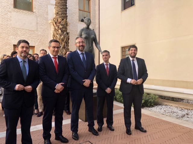 Víctor Martínez: El presidente López Miras ha impulsado un pacto que nos convierte en un lobby en la defensa del agua - 1, Foto 1