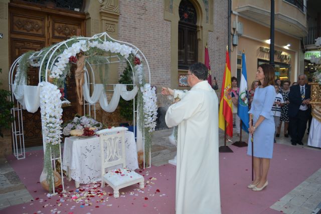 Cerca de un centenar de pequeños participan en la procesión del Corpus Christi - 1, Foto 1