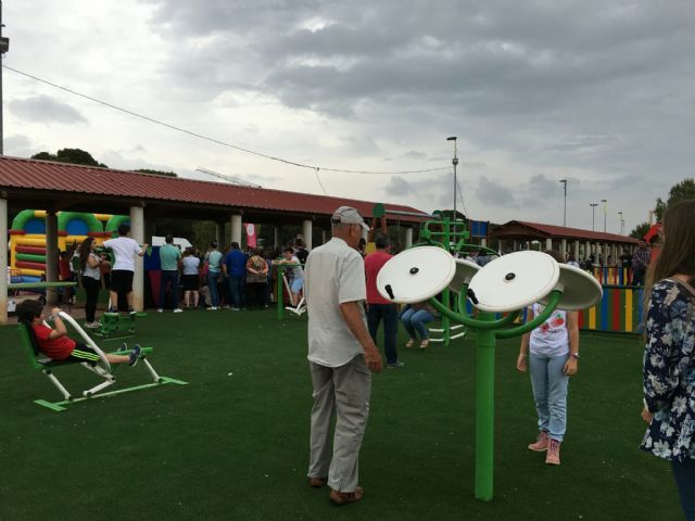Cientos de familias disfrutaron de una jornada de ocio en la V Jornada en Familia celebrada en San Blas - 4, Foto 4