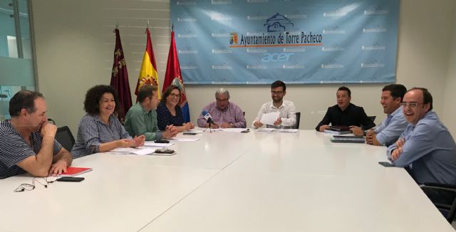 El Ayuntamiento firma contrato con STV Gestión - 1, Foto 1
