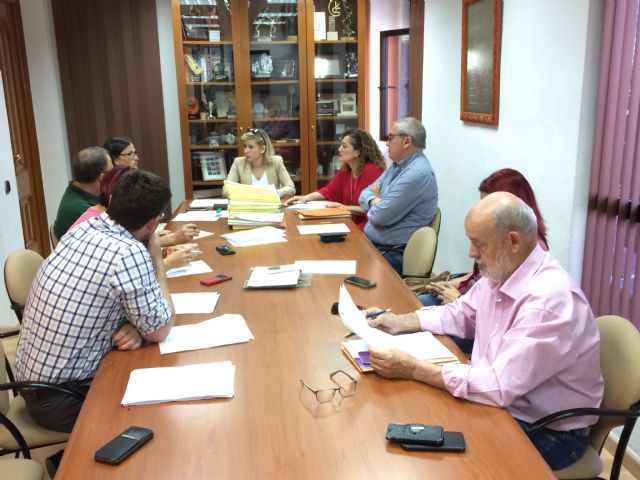 La Junta de Gobierno Local de Molina de Segura adjudica el contrato administrativo para el servicio de bar-cantina situado en el Polideportivo El Romeral - 2, Foto 2