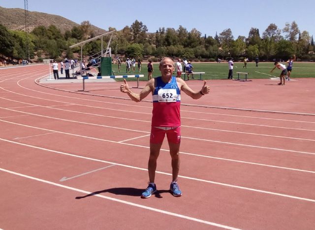 El atleta torreño Ángel Salinas revalida sus títulos regionales de 100, 200 y 400 metros - 2, Foto 2