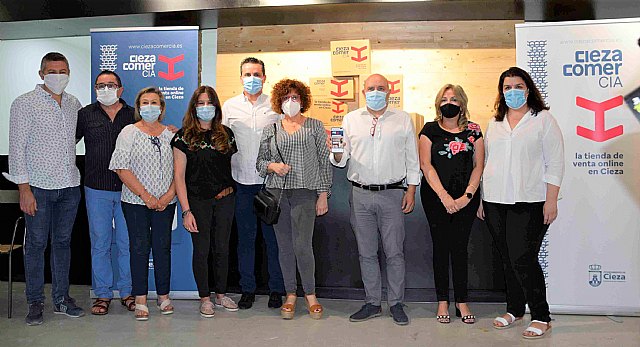 Una plataforma online une a los comercios ciezanos para la venta de sus productos - 1, Foto 1