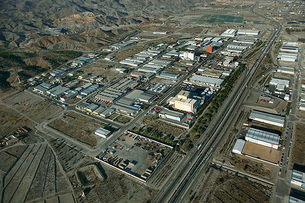 El Ayuntamiento de Lorca aprueba la agrupación de varias parcelas en el Polígono industrial Saprelorca - 2, Foto 2