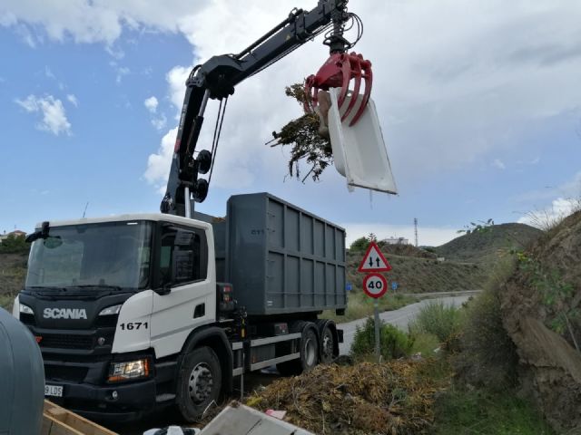 El Ayuntamiento lleva a cabo una campaña contra los vertederos incontrolados - 1, Foto 1