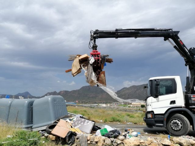 El Ayuntamiento lleva a cabo una campaña contra los vertederos incontrolados - 2, Foto 2