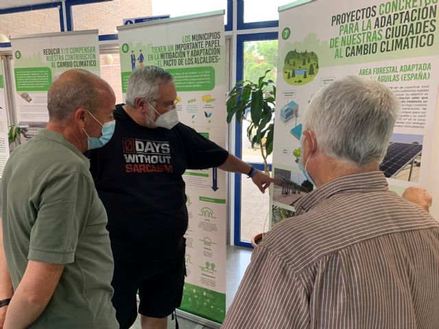 El IES Europa acoge la exposición Cambio Climático y proyecto LIFE ADAPTATE, dentro de las actividades del Mes del Medioambiente - 4, Foto 4