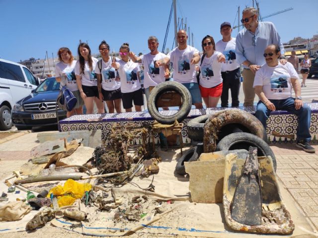 Más de 500 submarinistas y 18 centros de buceo participan en la segunda edición de la Macro Limpieza de Fondos Marinos impulsada por la Comunidad - 1, Foto 1