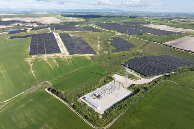 Soltec finaliza la construcción de una planta fotovoltaica con capacidad para abastecer de electricidad a más de 30.000 hogares y evitar 28.000 toneladas de CO2 al año - 1, Foto 1