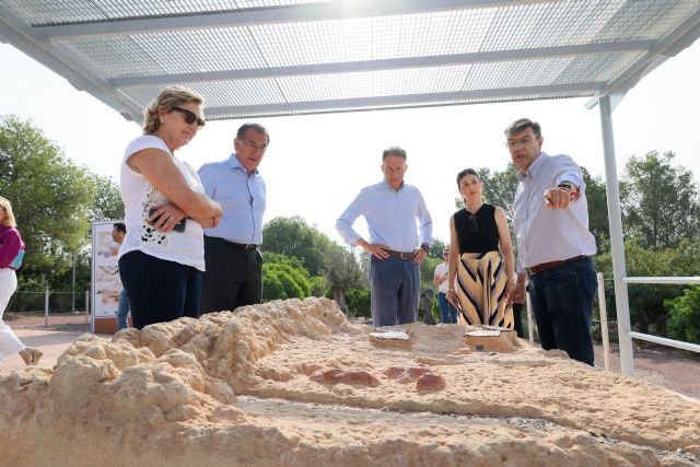 El alcalde de Lorca recorre el Parque de Los Cipreses días antes de la conmemoración de las Jornadas Europeas de la Arqueología - 2, Foto 2
