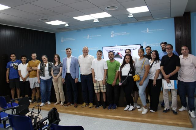 El programa “Construyendo San Pedro” mejora las aceras y accesibilidad del municipio - 1, Foto 1