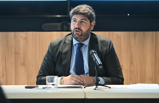 López Miras destaca que el Estatuto de Autonomía dio voz a la Región de Murcia - 3, Foto 3