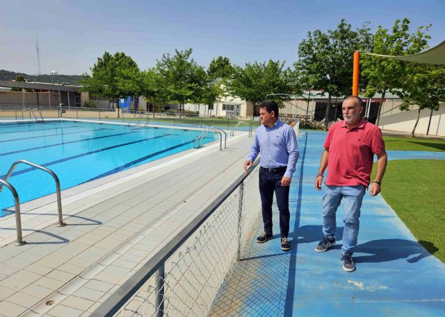 El Ayuntamiento de Caravaca amplía la temporada de las piscinas municipales y refuerza la programación de actividades lúdico-deportivas para el verano - 1, Foto 1