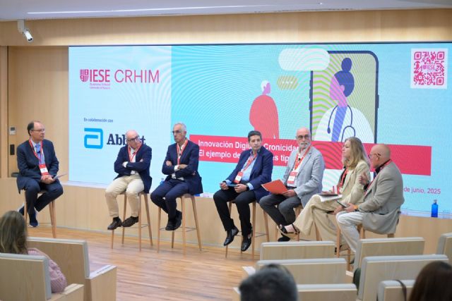 Presentación del informe Innovación digital y cronicidad: presente y futuro de la Diabetes Mellitus tipo 2 - 1, Foto 1