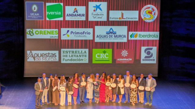 El Banco de Alimentos del Segura reconoce la solidaridad de empresas y voluntarios en una gala emotiva en el Teatro Circo de Murcia - 1, Foto 1