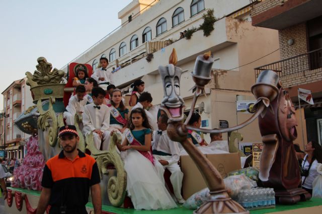 El desfile de carrozas pone fin a las fiestas patronales en honor a San Pedro - 5, Foto 5