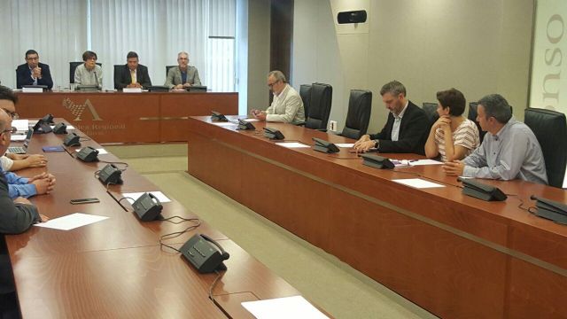 Urralburu: Nos gustaría saber con quién ha hablado Sánchez Mora sobre un pacto educativo - 1, Foto 1