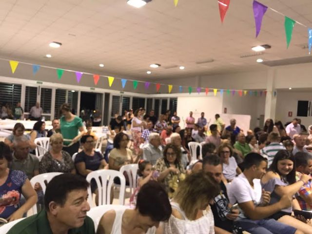 Autoridades municipales asisten al acto de clausura del curso escolar 2016/2017 de la Asociación de Amigos de la Música de El Paretón, Foto 7