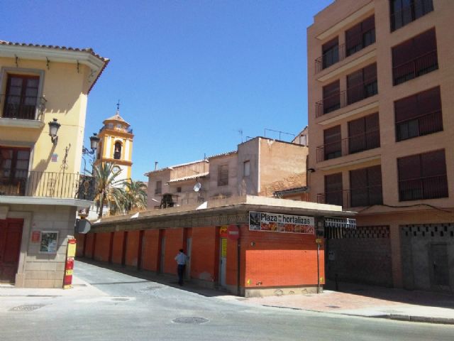 El PSOE reclama al PP actuaciones para mejorar la Plaza de Abastos de las Hortalizas y reactivar el comercio tradicional del Barrio de San Cristóbal - 1, Foto 1
