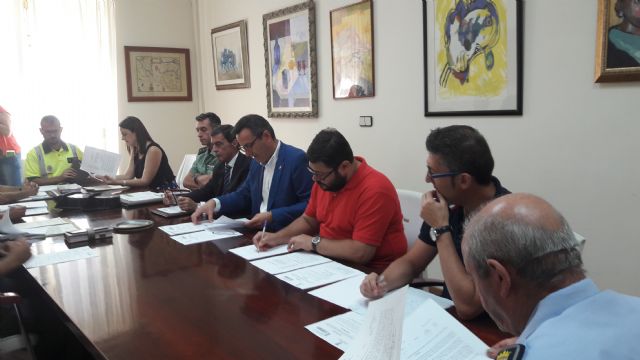 El delegado del Gobierno preside la junta local de Seguridad de Alhama, donde las infracciones penales descienden un 26%, Foto 1