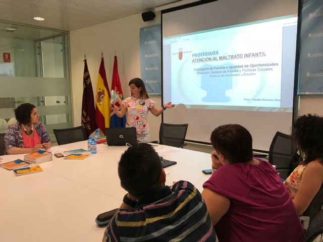 La Comisión Municipal de Absentismo y Abandono Escolar del Ayuntamiento de Torre Pacheco se reunió el pasado 27 de junio - 2, Foto 2