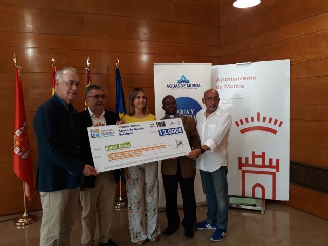 La IX edición del concurso ´Aguas de Murcia solidaria´ permitirá la construcción de un colegio con sistema de recolección de agua en el oeste de Uganda - 1, Foto 1