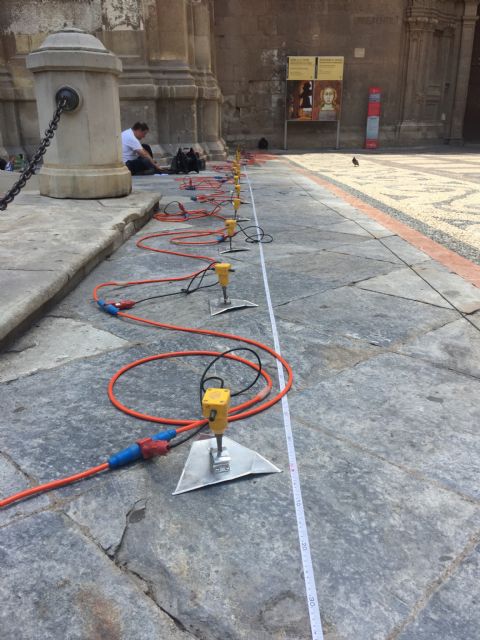 Investigadores de Ingeniería Minera de la UPCT estudian cómo propagaría un terremoto el terreno bajo la catedral de Murcia - 2, Foto 2