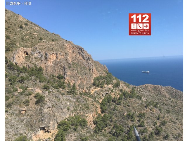 Rescatan a senderista en Senda de Fatares, Monte Roldan - 2, Foto 2