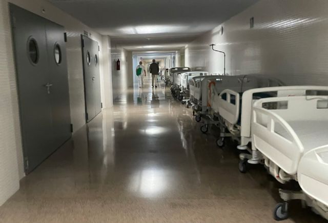 SATSE Murcia tasa en más de 150 las camas que cerrarán en hospitales de la Región en verano pese al repunte de COVID: Bomba de relojería - 1, Foto 1