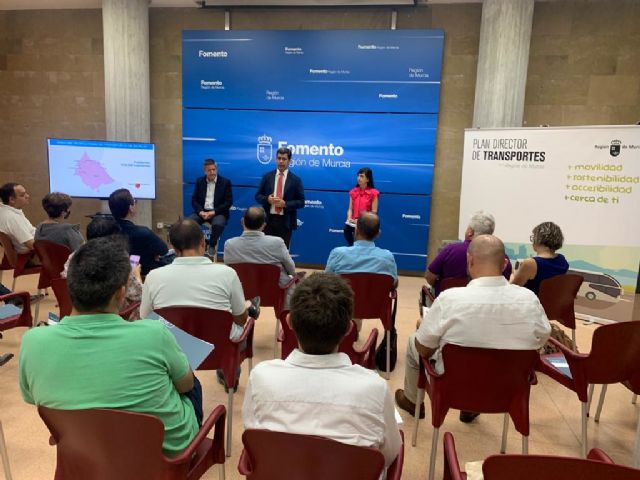 La Comunidad apuesta por la intermodalidad en el Área Metropolitana de Murcia para crear una red coordinada de los transportes públicos - 2, Foto 2