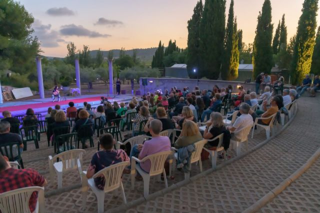 Exitazo de la celebración del recital erótico - 1, Foto 1