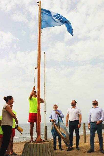 La cala de Calnegre ya exhibe las dos banderas que certifican su calidad y seguridad - 1, Foto 1
