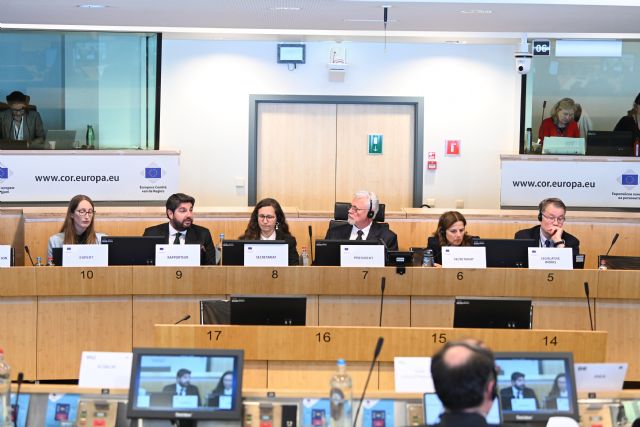 Fernando: Una Unión Europea con mayor capacidad defensiva será más libre y segura - 1, Foto 1