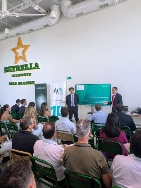 La IV Aula Laboral Dirección Humana-Garrigues reúne a 75 directivos de RRHH para analizar los retos legales y el absentismo en la empresa - 2, Foto 2