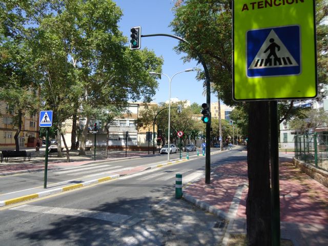 La remodelación de la calle Pablo VI permite incrementar la seguridad vial de conductores y peatones - 1, Foto 1
