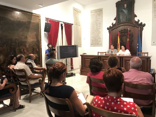 El Gobierno Regional concederá a las familias más necesitadas 200 euros mensuales para pagar el alquiler de sus viviendas - 1, Foto 1