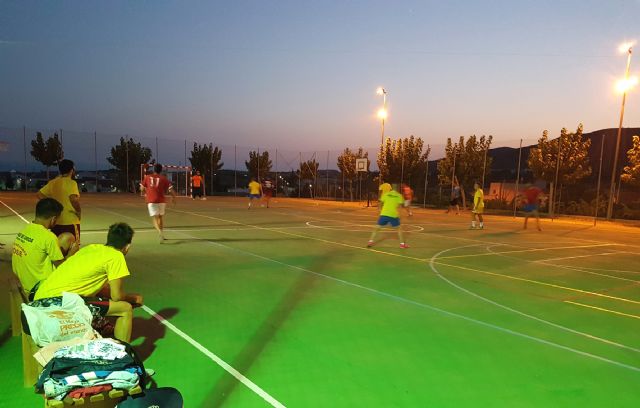 El equipo Vespublicidad se hace con el título '12 Horas de Fútbol Sala Góñar' 2018 - 1, Foto 1