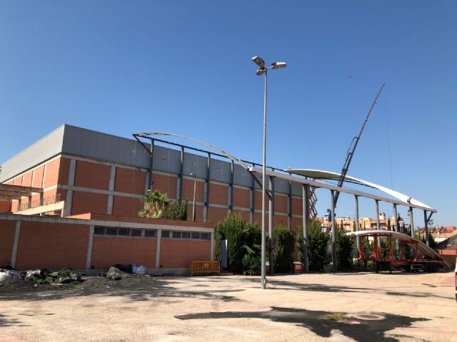 Deportes instala una cubierta de 1.000 m2 en la pista de baloncesto del polideportivo del Infante - 1, Foto 1